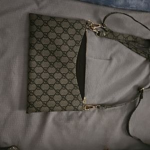 Wristlet or crossbody multi color